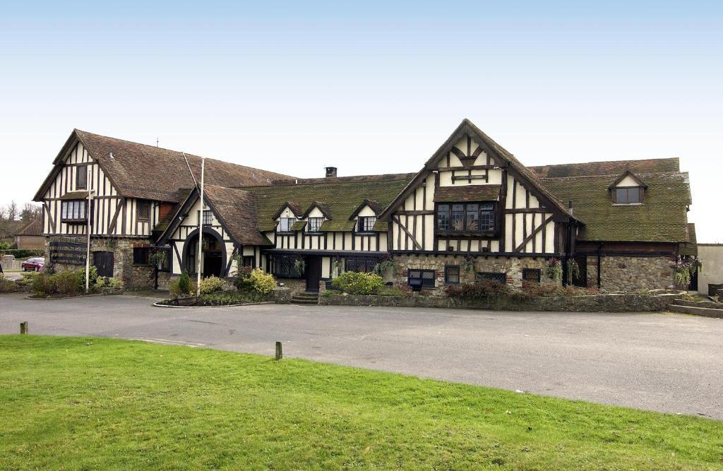 The Horseshoe Inn Herstmonceux Экстерьер фото