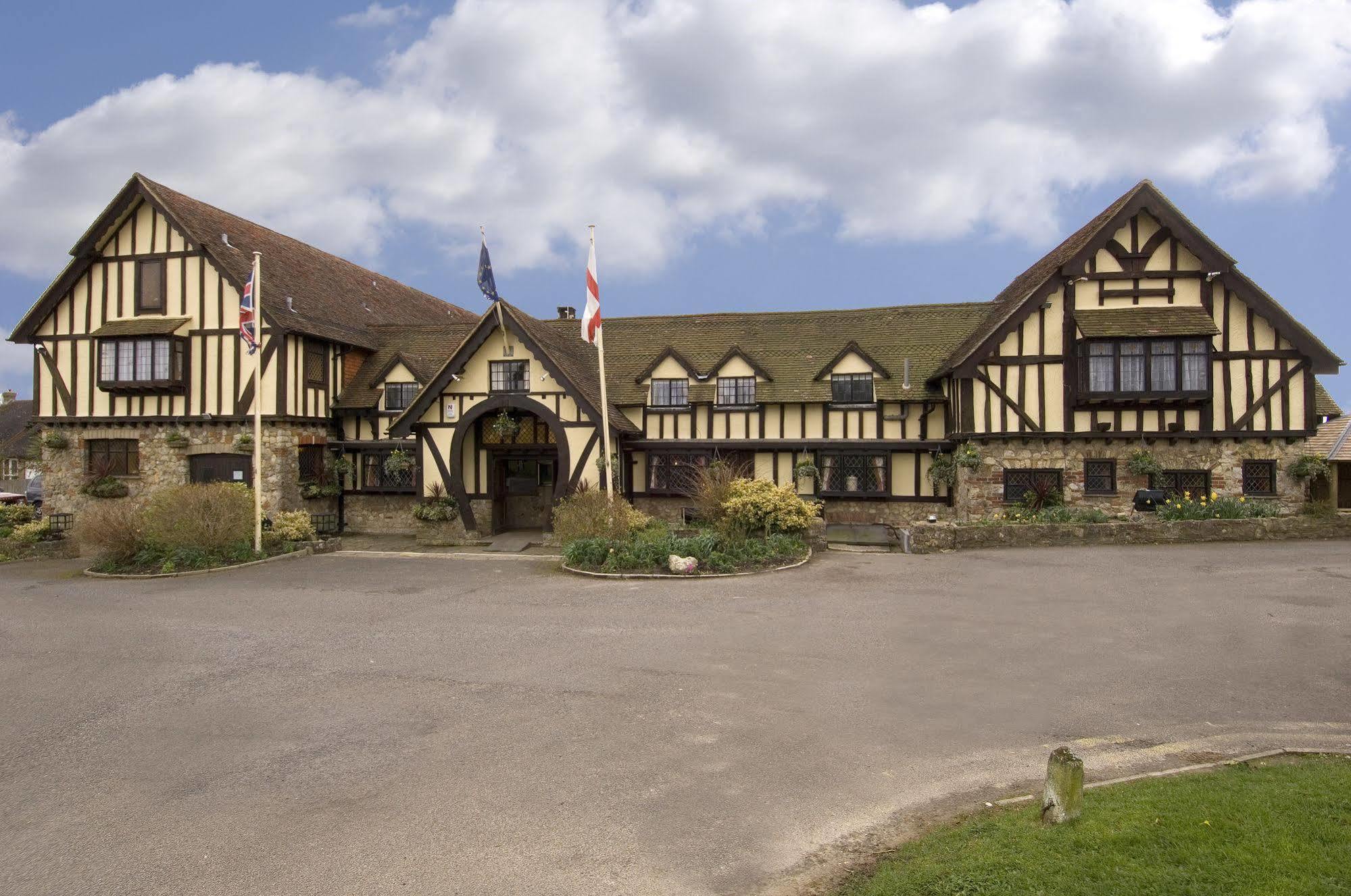 The Horseshoe Inn Herstmonceux Экстерьер фото