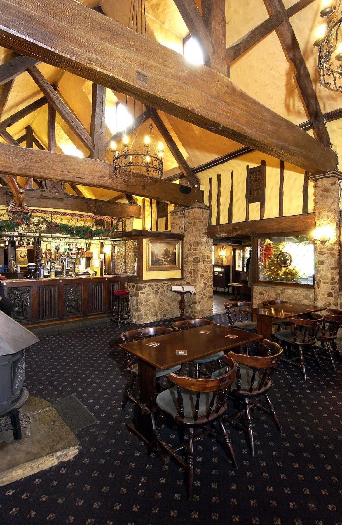 The Horseshoe Inn Herstmonceux Экстерьер фото