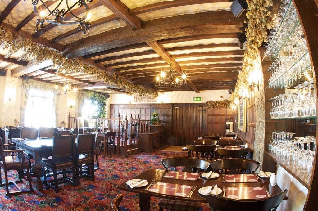 The Horseshoe Inn Herstmonceux Экстерьер фото