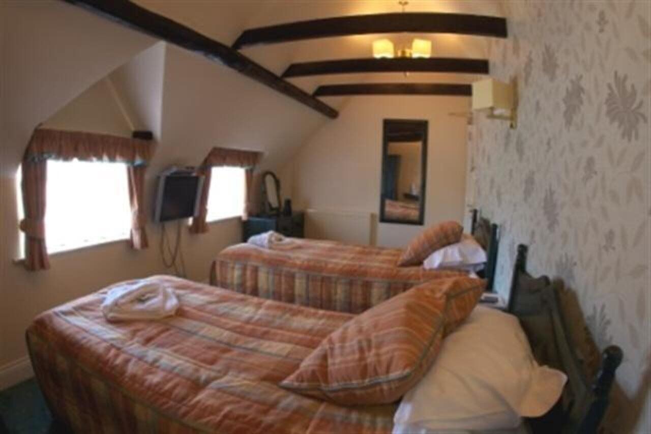 The Horseshoe Inn Herstmonceux Экстерьер фото